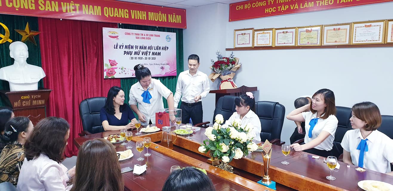 Hãng Taxi Long Biên chào mừng ngày phụ nữ Việt Nam 20/10